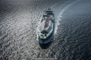 Offshore photographer